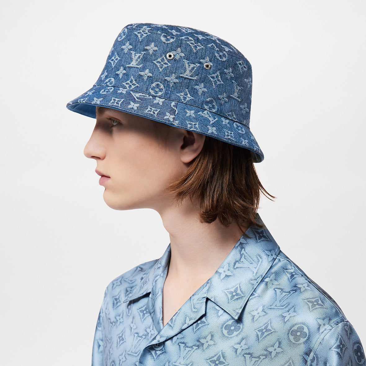 Chapeau Monogram Essential