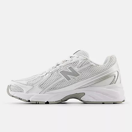 NB 740 White
